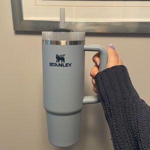 STANLEY Quencher 30 oz. H2.0 FlowState Tumbler